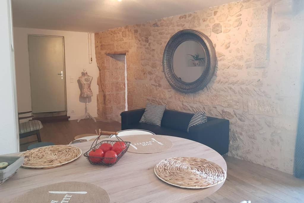 Superbe Loft T4 De 96 M2 Au Coeur Perigueux Apartman Kültér fotó
