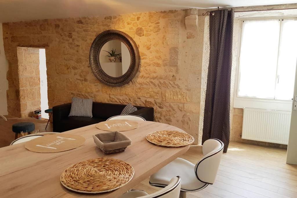 Superbe Loft T4 De 96 M2 Au Coeur Perigueux Apartman Kültér fotó