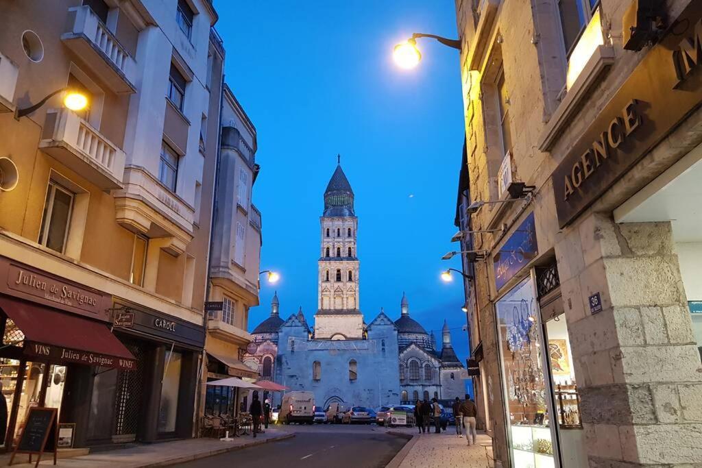 Superbe Loft T4 De 96 M2 Au Coeur Perigueux Apartman Kültér fotó