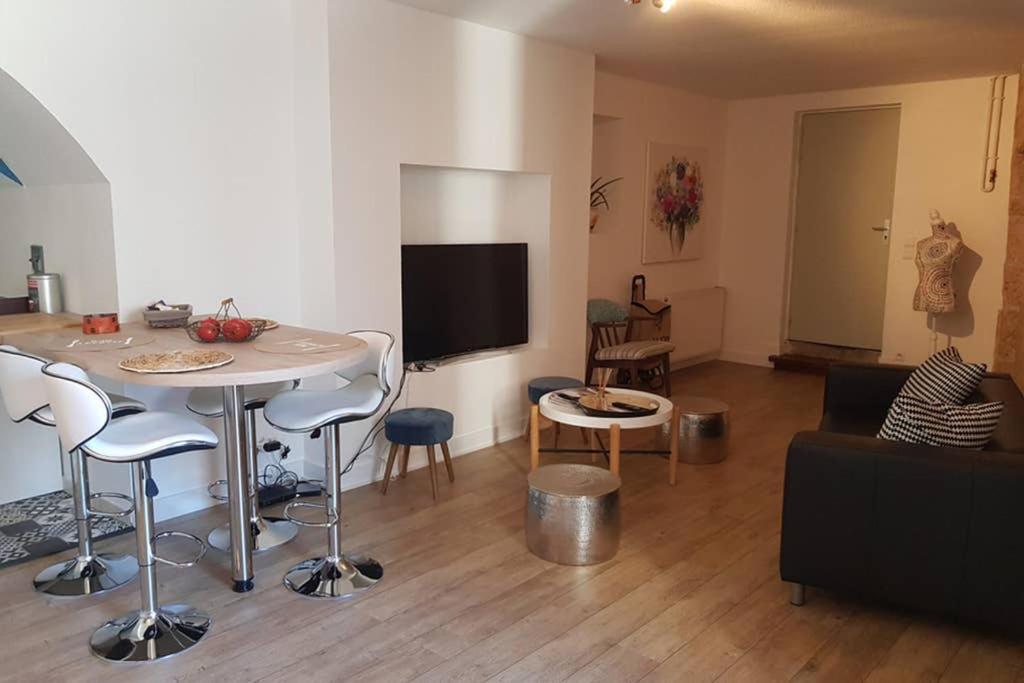 Superbe Loft T4 De 96 M2 Au Coeur Perigueux Apartman Kültér fotó