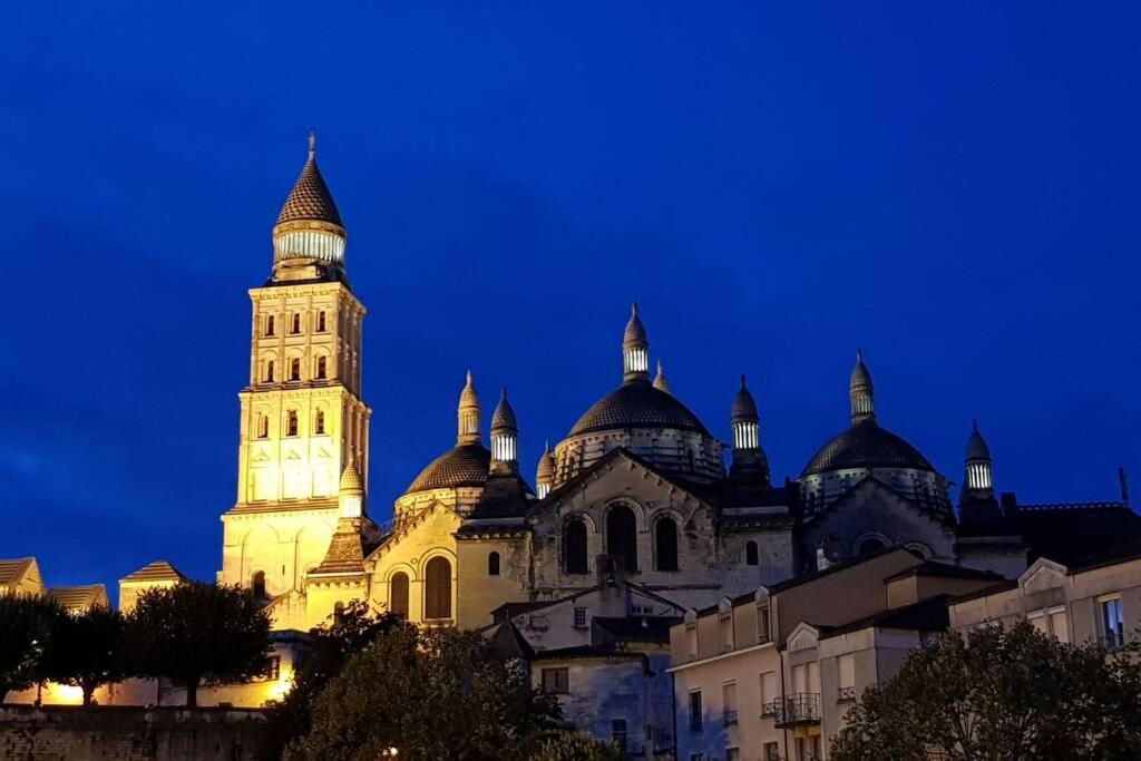 Superbe Loft T4 De 96 M2 Au Coeur Perigueux Apartman Kültér fotó